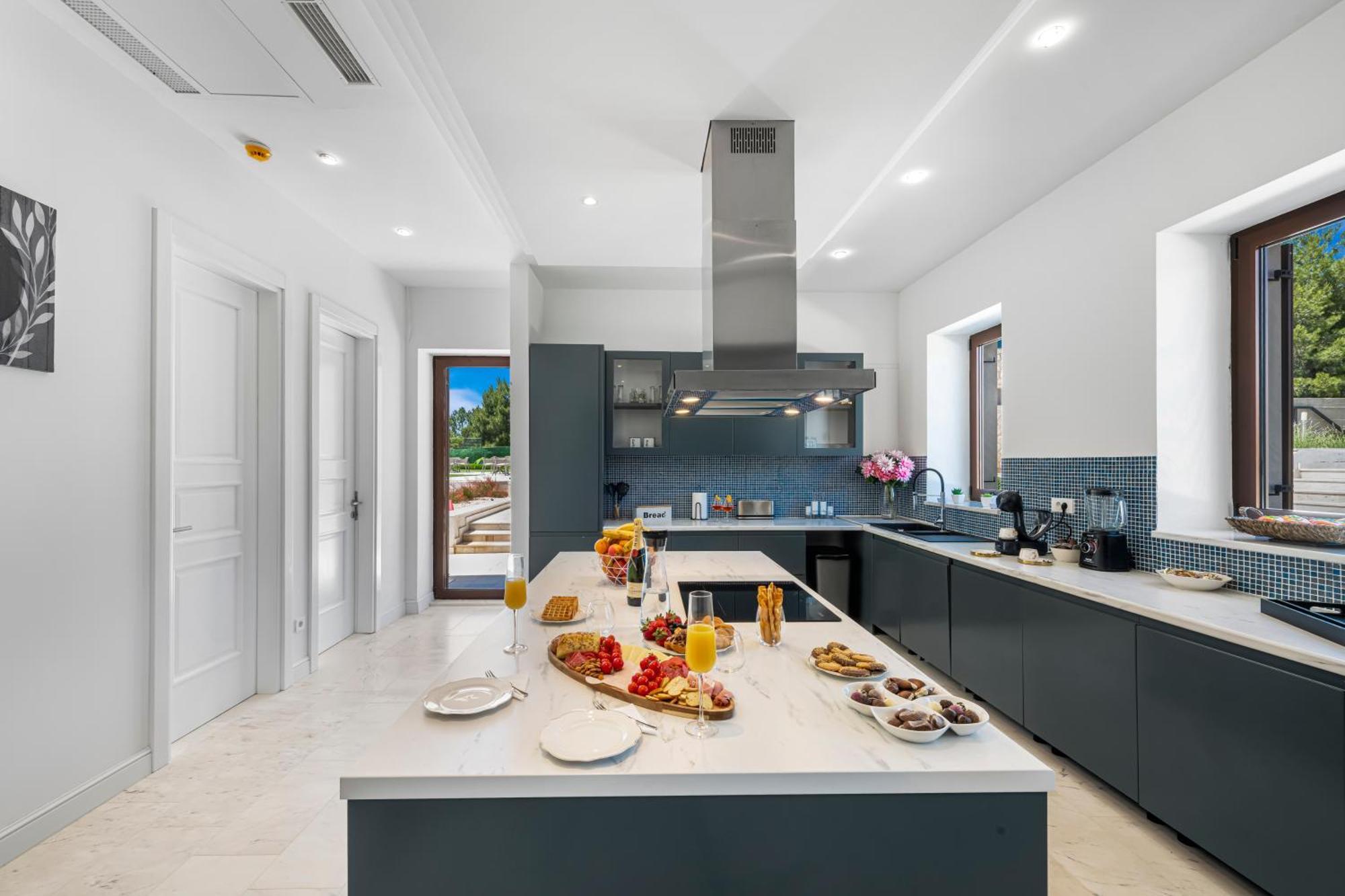 Luxury Estates - Coral & Russelia Villa Dubrovnik